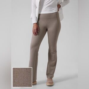 Athlete Delancy flare herringbone S/P in good condition